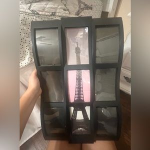 Pairs picture holder